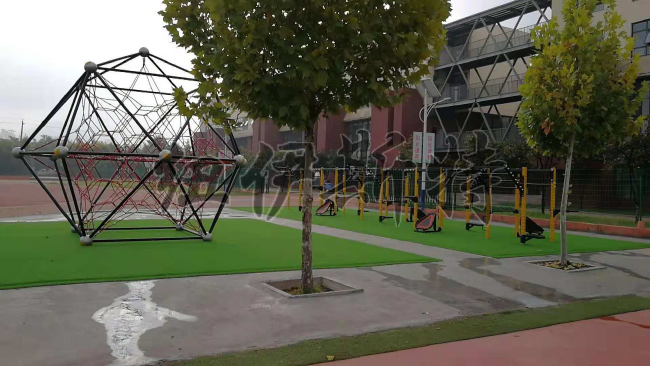 ������ϧ����ֵ�����Сѧ